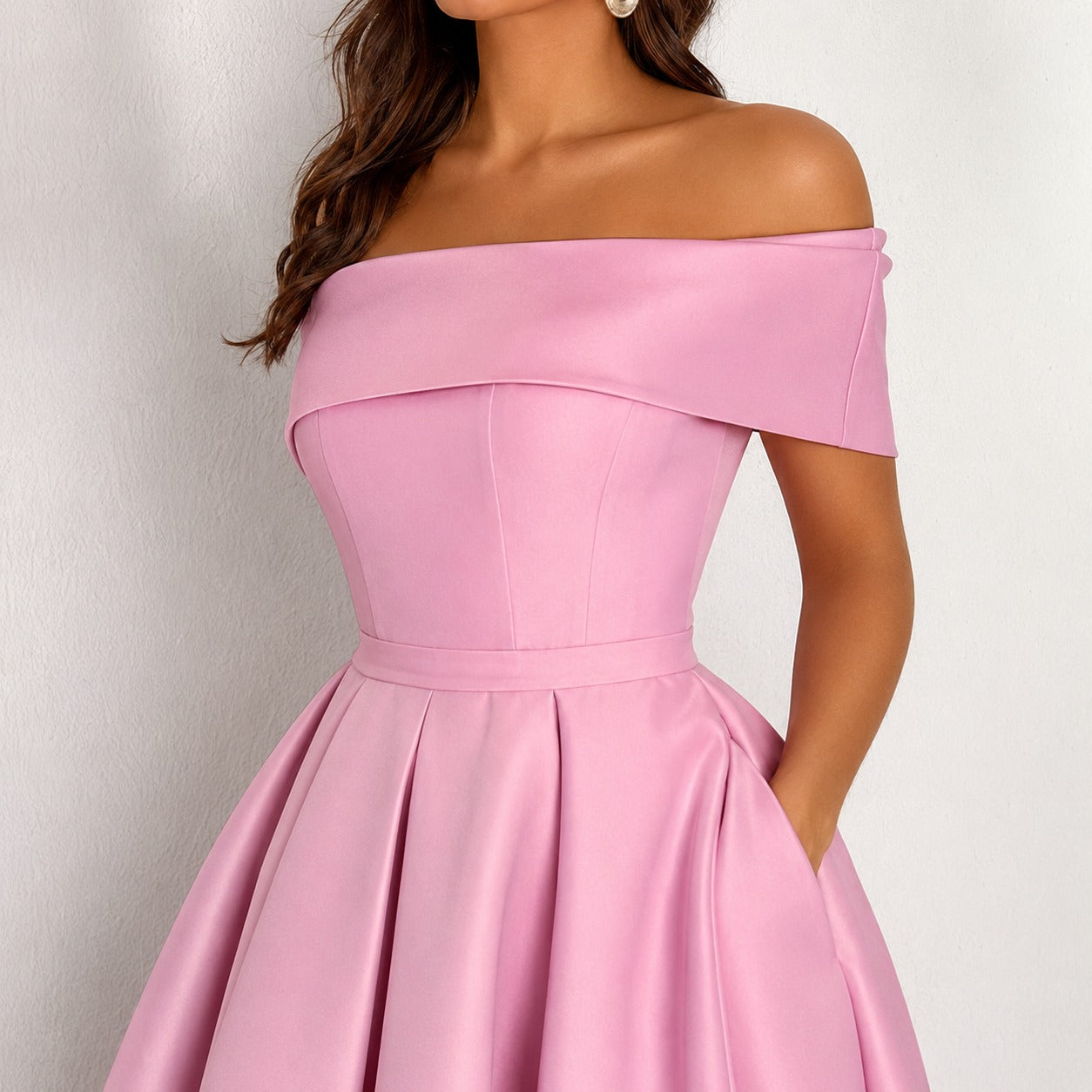 Erika - Chic Kleid mit offenen Schultern