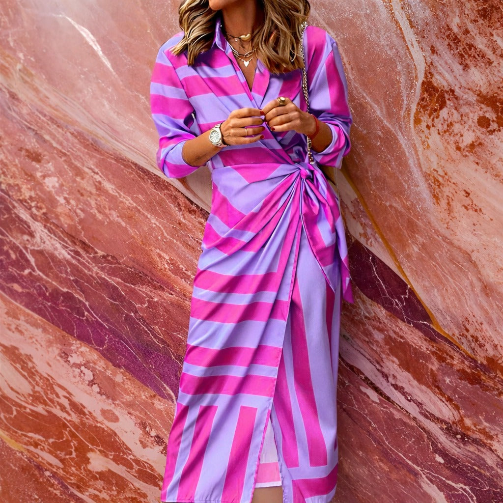 Aliza - Schickes Kleid im Wickelstil mit Streifen