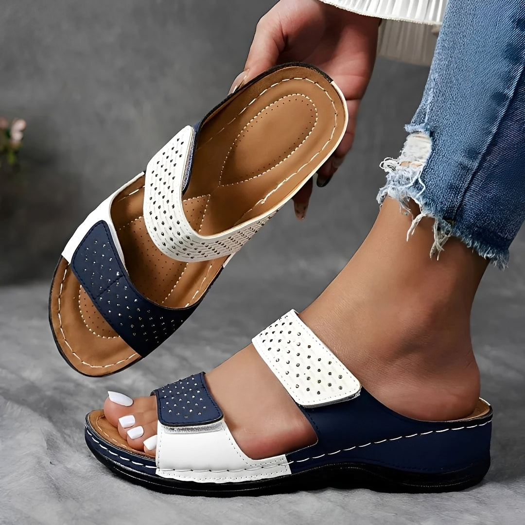 Lauren - Angenehm durchbrochene Sandalen