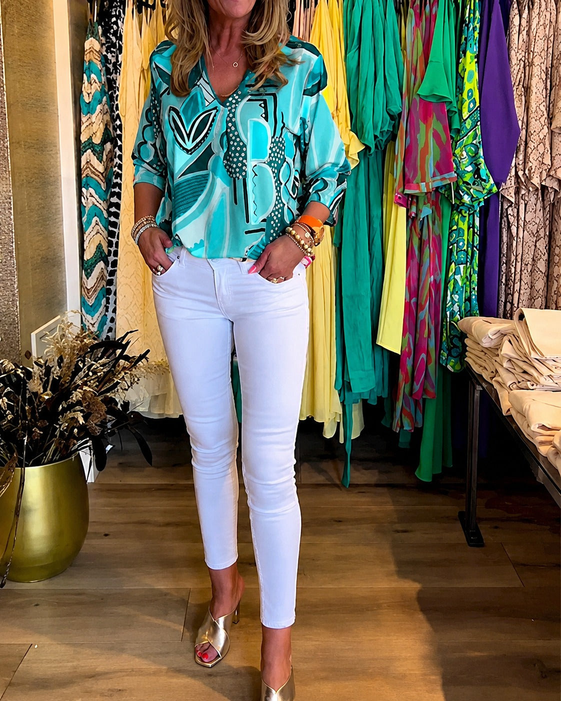 Chaya - Elegante Langarm-Bluse im entspannten Stil