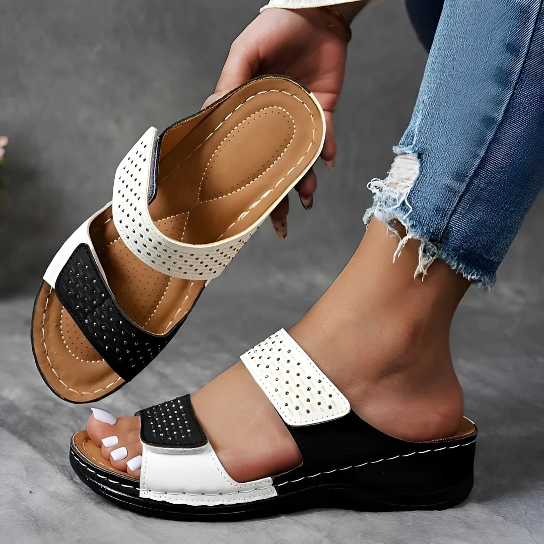 Lauren - Angenehm durchbrochene Sandalen