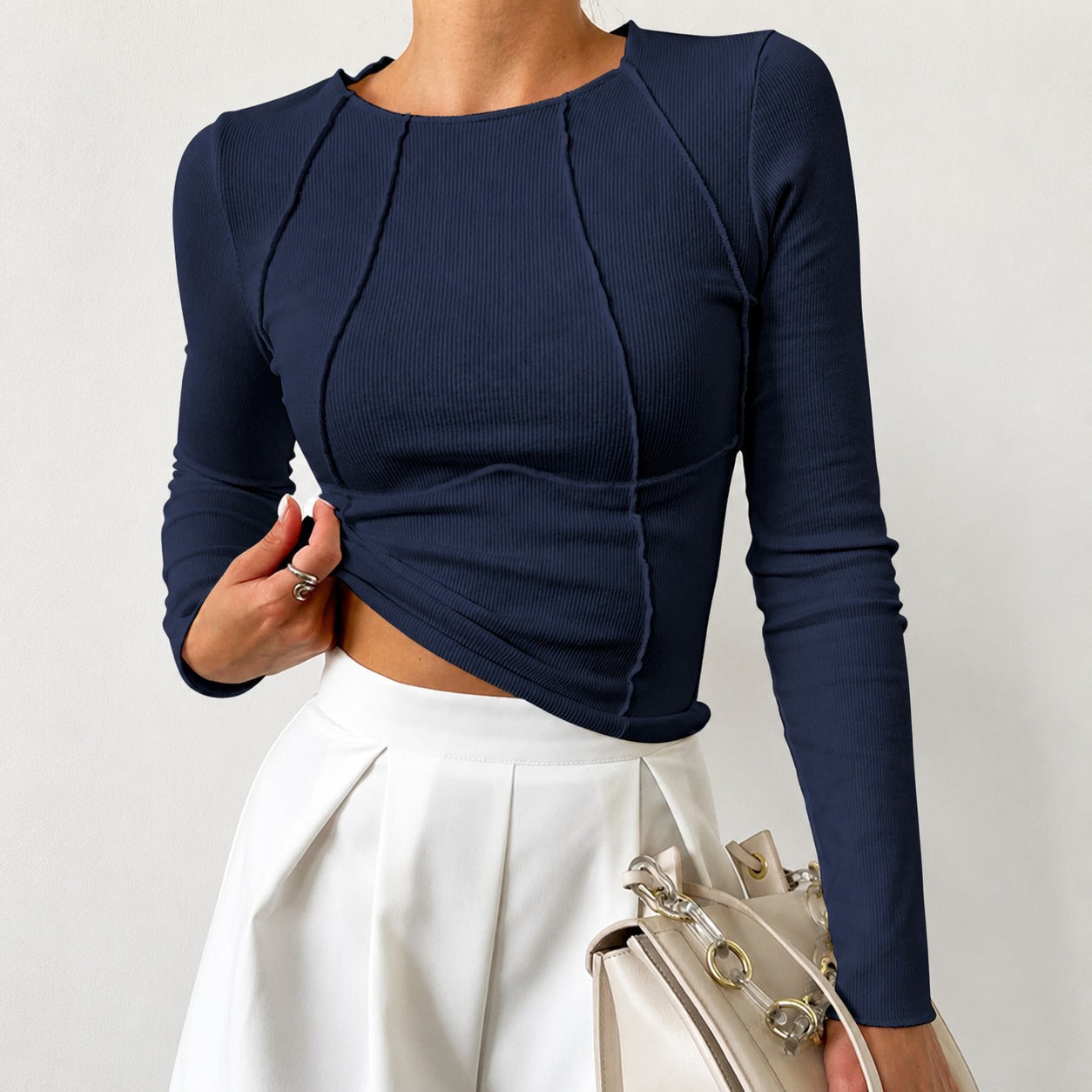 Leonie - Stilvolles Langarmshirt mit Paspel-Details