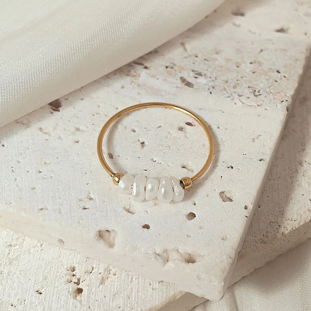 Miori – Perlenring in Gold