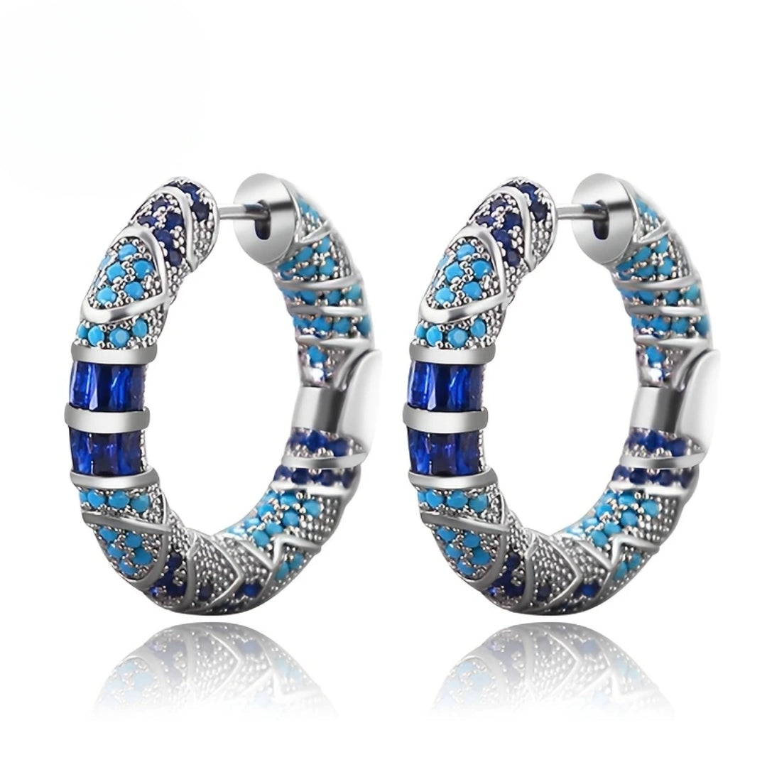 Naelle – Ohrringe mit blauen Zirkonsteinen