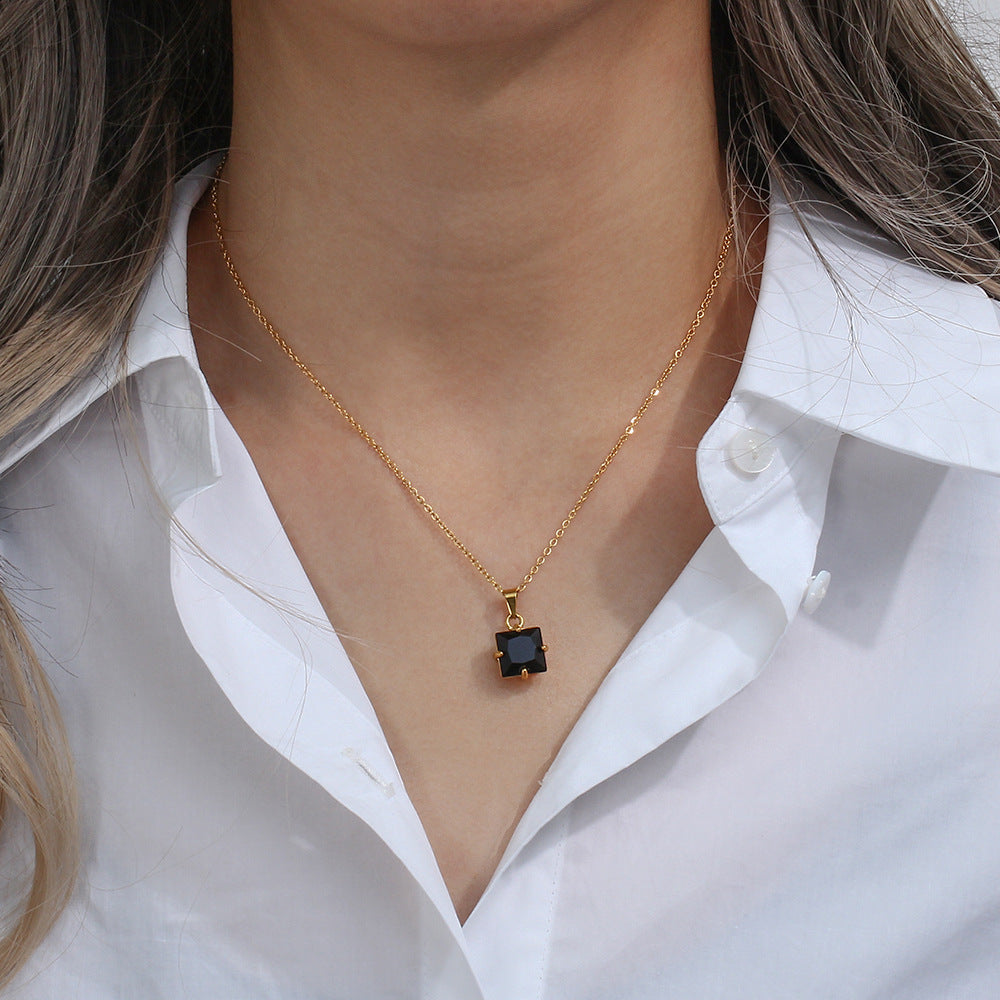 Jada - Halskette mit Diamant