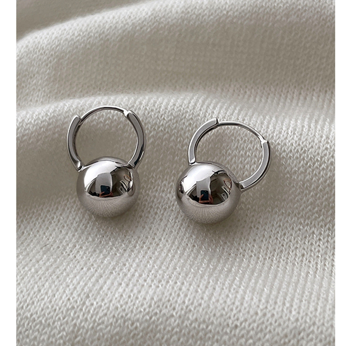 Ellie – Ohrringe aus Sterlingsilber mit filigranem Stecker