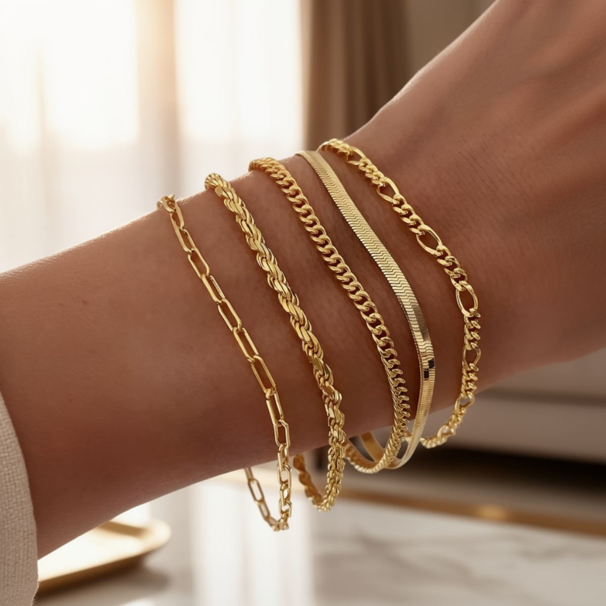 Elara – Set aus schlichten Armbändern für Frauen