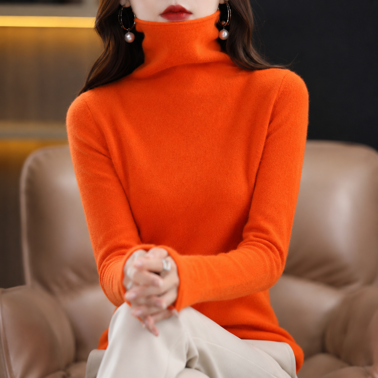 Akainu - Eleganter Rollkragenpullover