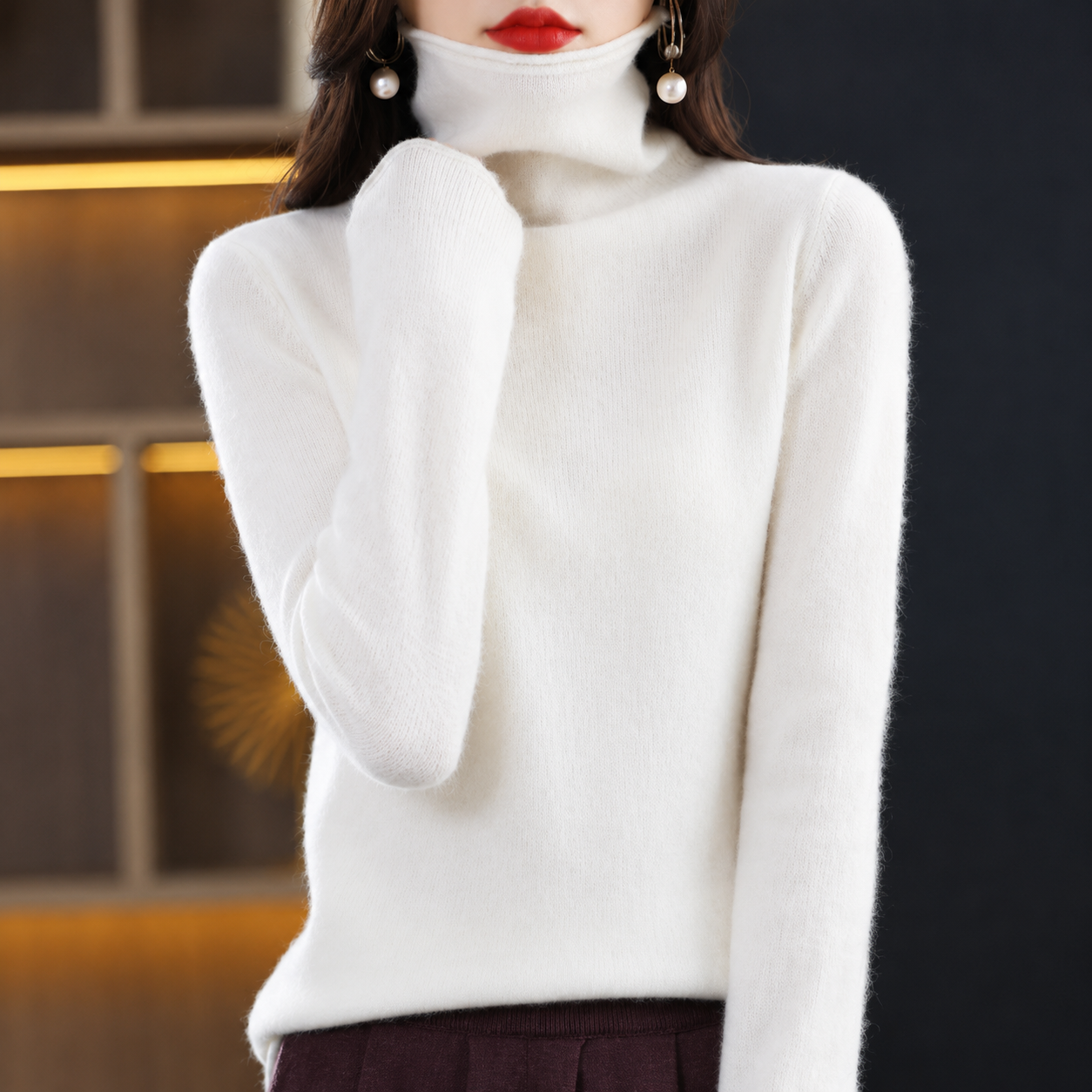 Akainu - Eleganter Rollkragenpullover