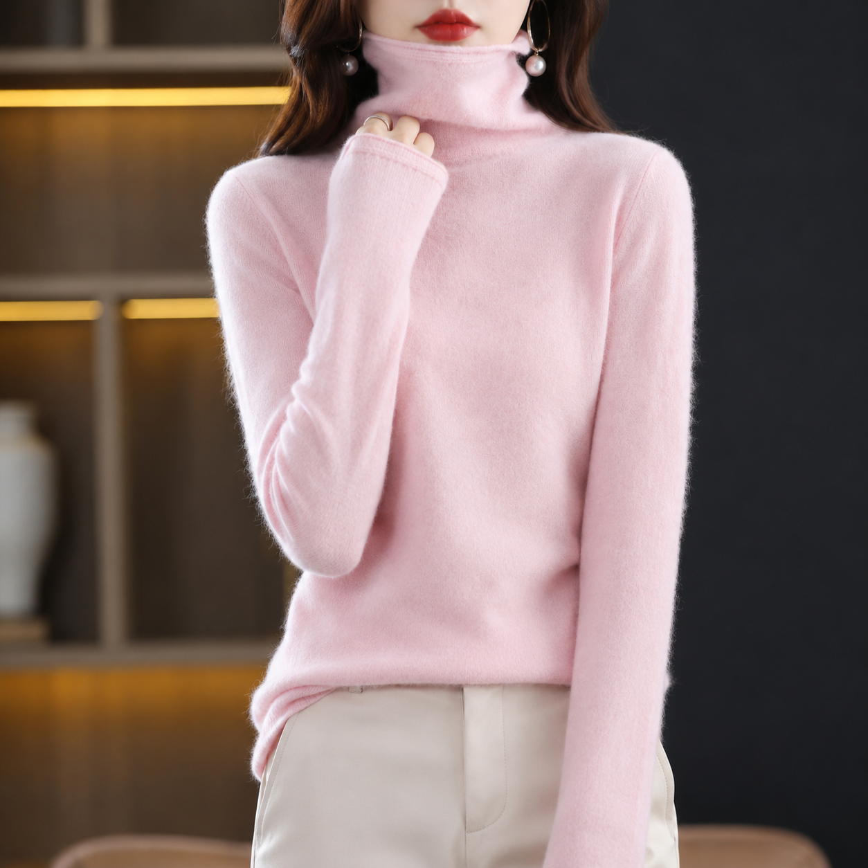 Akainu - Eleganter Rollkragenpullover