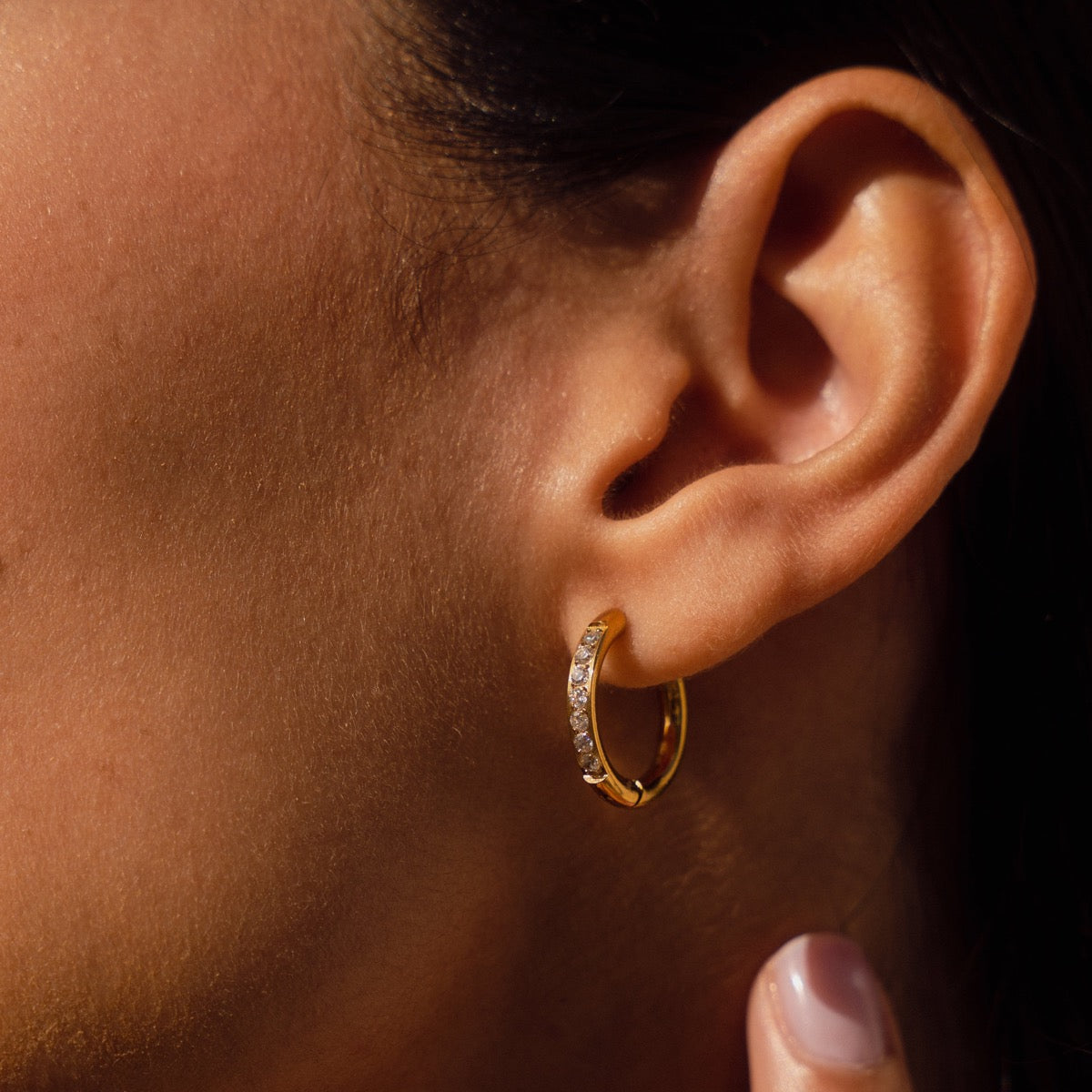 Arielle – Schmuckohrringe mit Steinen