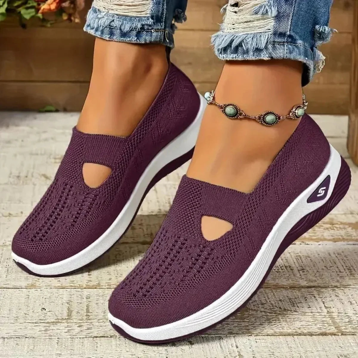 Madelline - Damen Slipper mit Keilabsatz