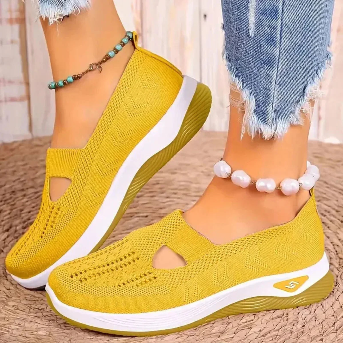 Madelline - Damen Slipper mit Keilabsatz