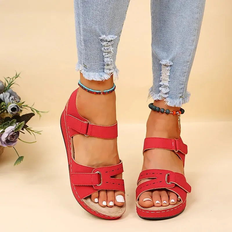 Mia - Keilsandalen mit Klettverschlüssen