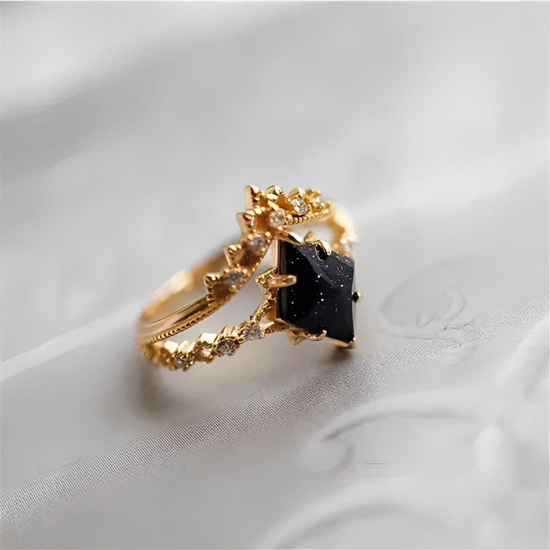Nerisa – Ring aus schwarzem Obsidian
