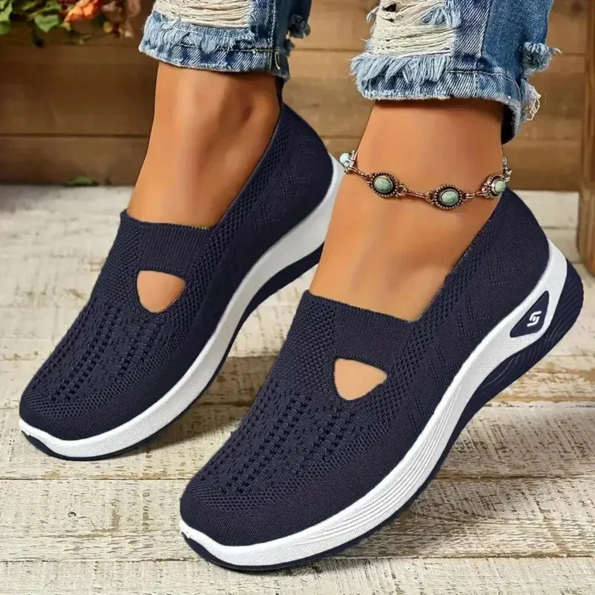 Madelline - Damen Slipper mit Keilabsatz