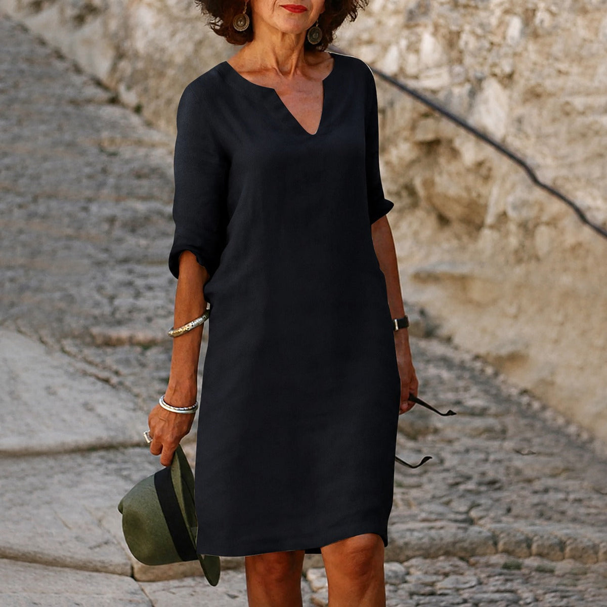 Sara - Stilvolles, schlichtes Kleid