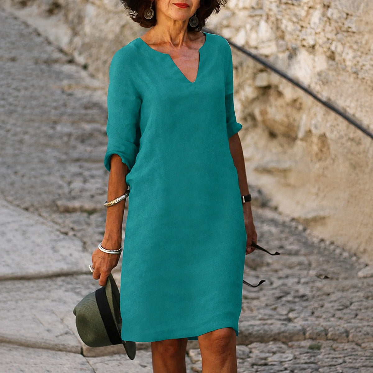 Sara - Stilvolles, schlichtes Kleid