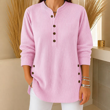 Jocelyn - Ein bequemer Damenpullover mit Knopfdetails