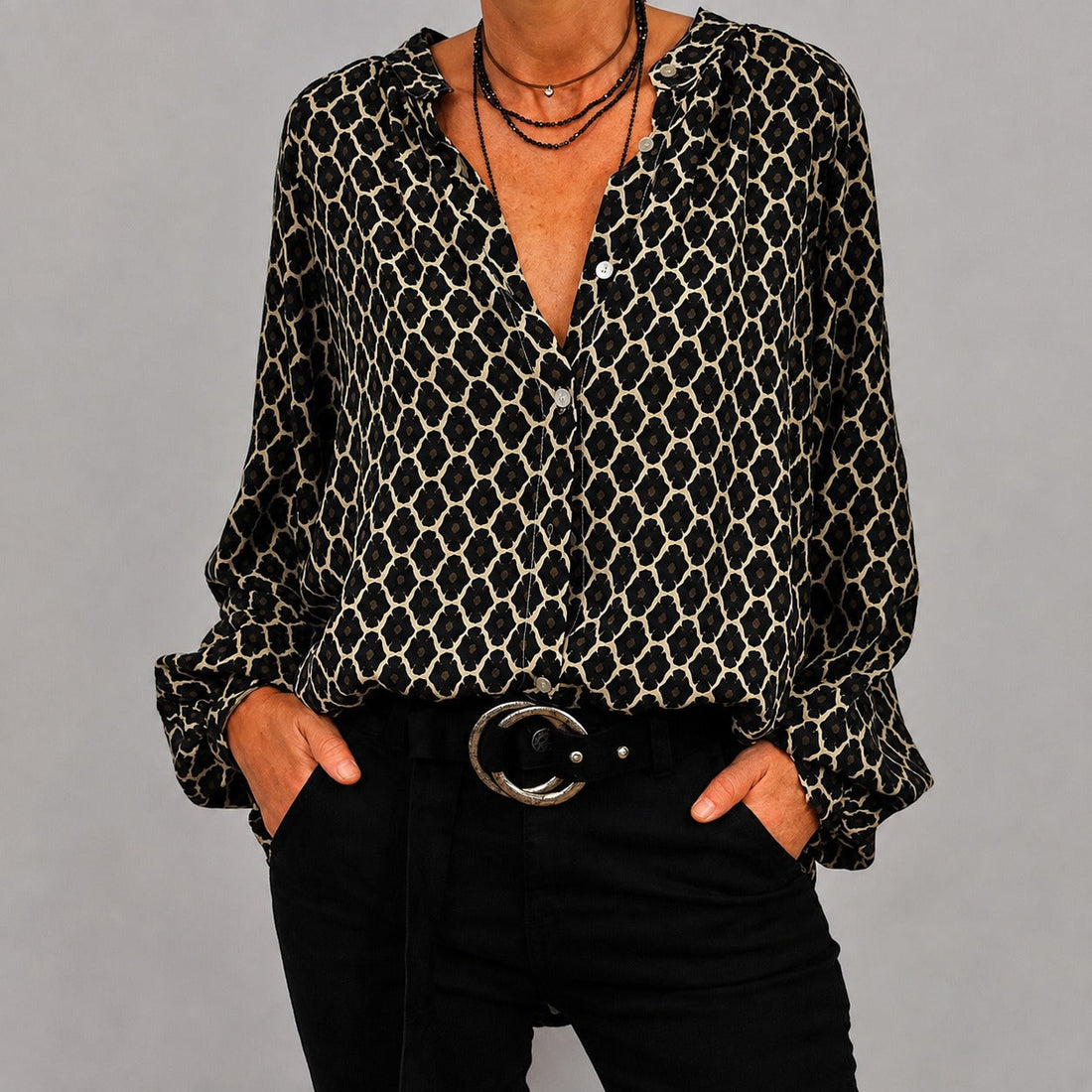 Cashea - Legere Bluse mit V-Ausschnitt in lockerer Passform