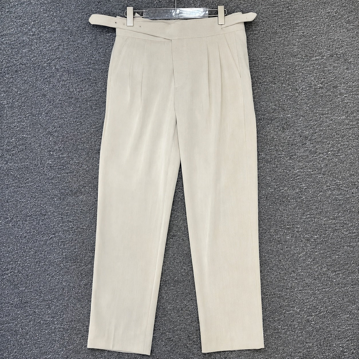 Bronson - Stilvolle Männerhose mit verstellbarer Schnalle