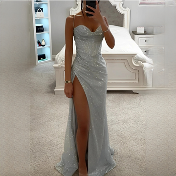 Nigella - Schönes, langes Abendkleid