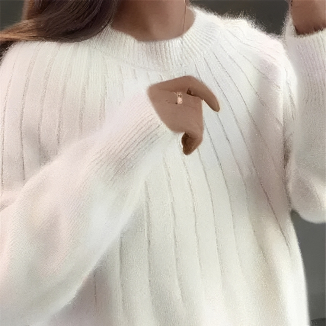 Naomi - Bequemer und warmer Pullover