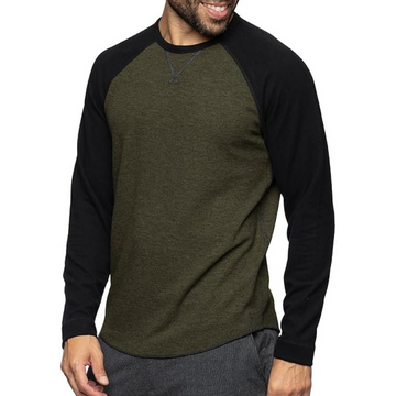 Herren Langarm-Raglanshirt mit Kontrastärmeln - Rundhals-Ausschnitt, schmale Passform, Brustlogo