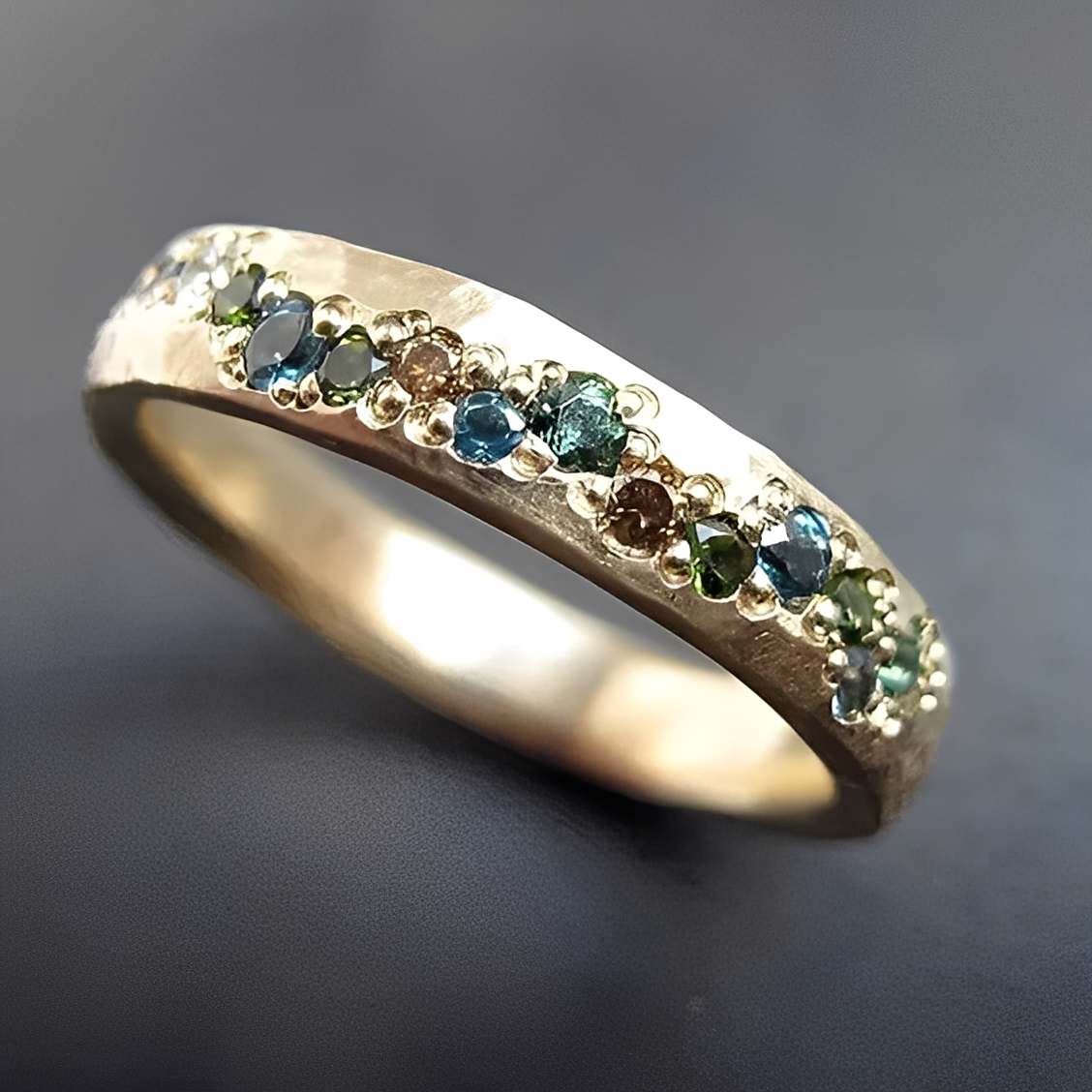 Clara - Traditioneller Vintage-Goldring