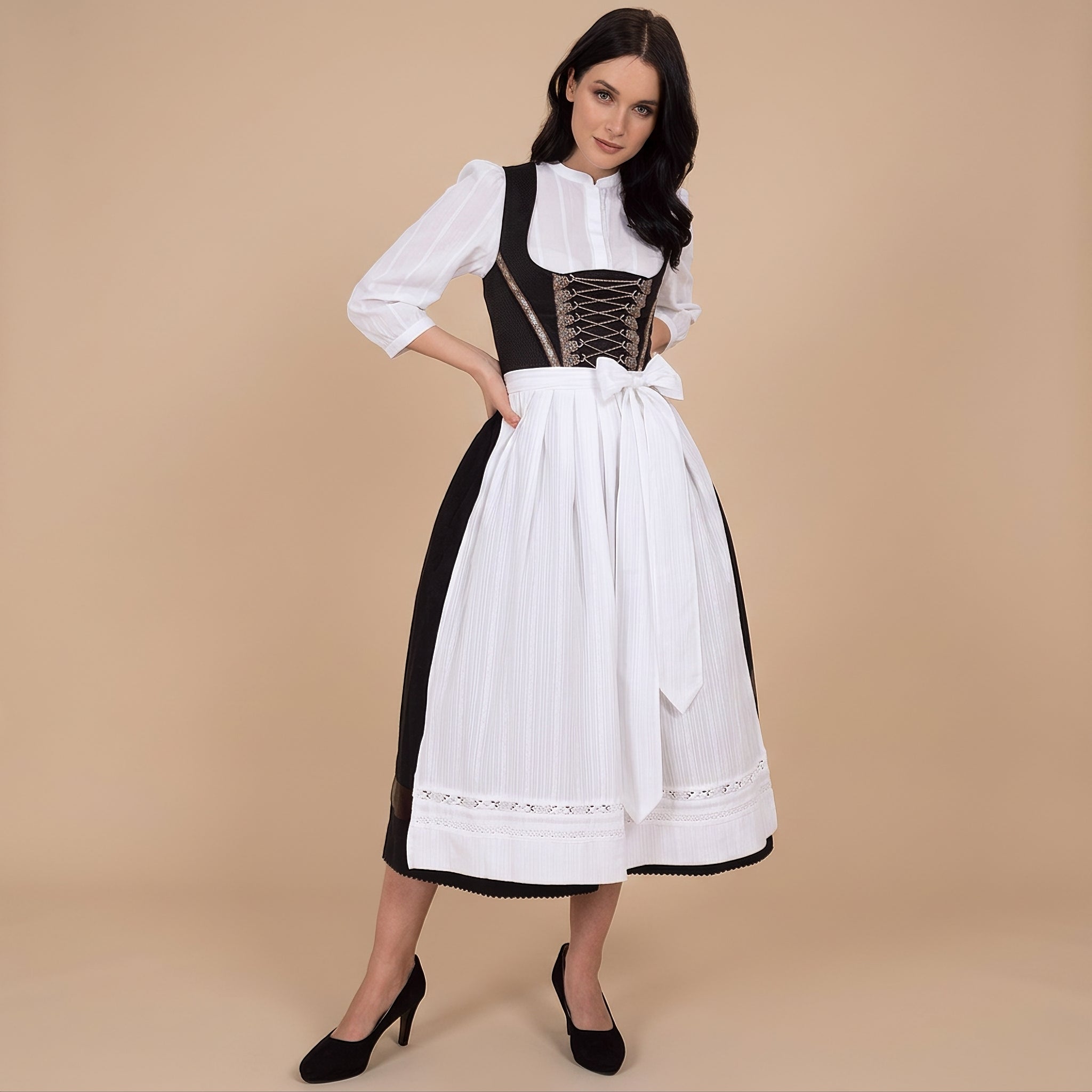 Nina - Zeitgemäßes Oktoberfestkleid mit langen Ärmeln