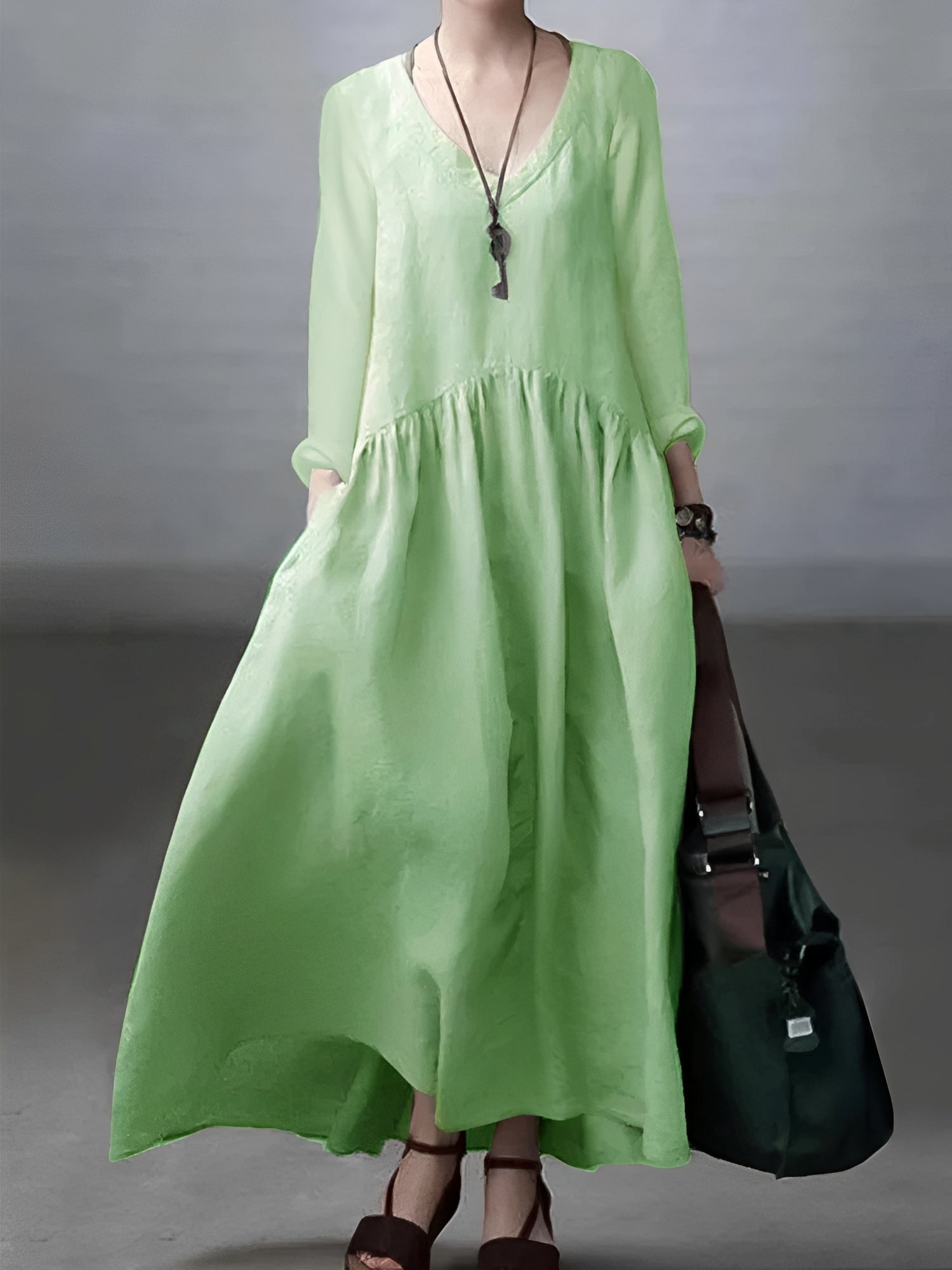 Lindy - Legeres, gemütliches Damenkleid mit V-Ausschnitt