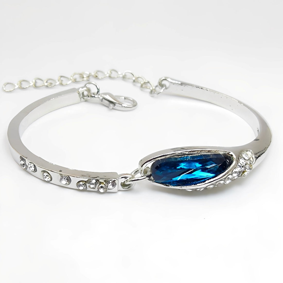 Miku – Elegantes Armband mit Saphiren