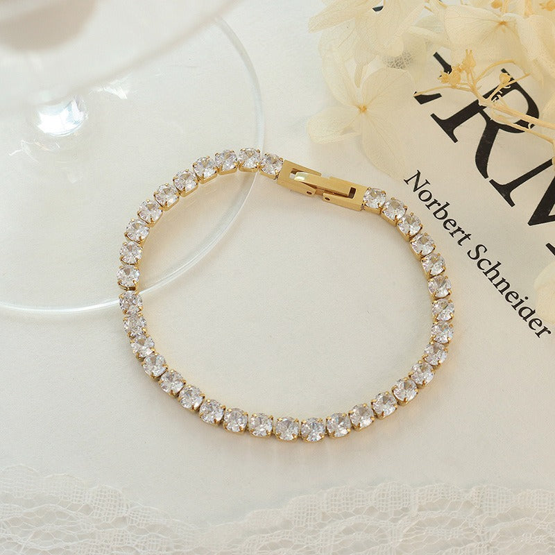 Zirea – Kettenarmband mit Zirkon-Einfassung