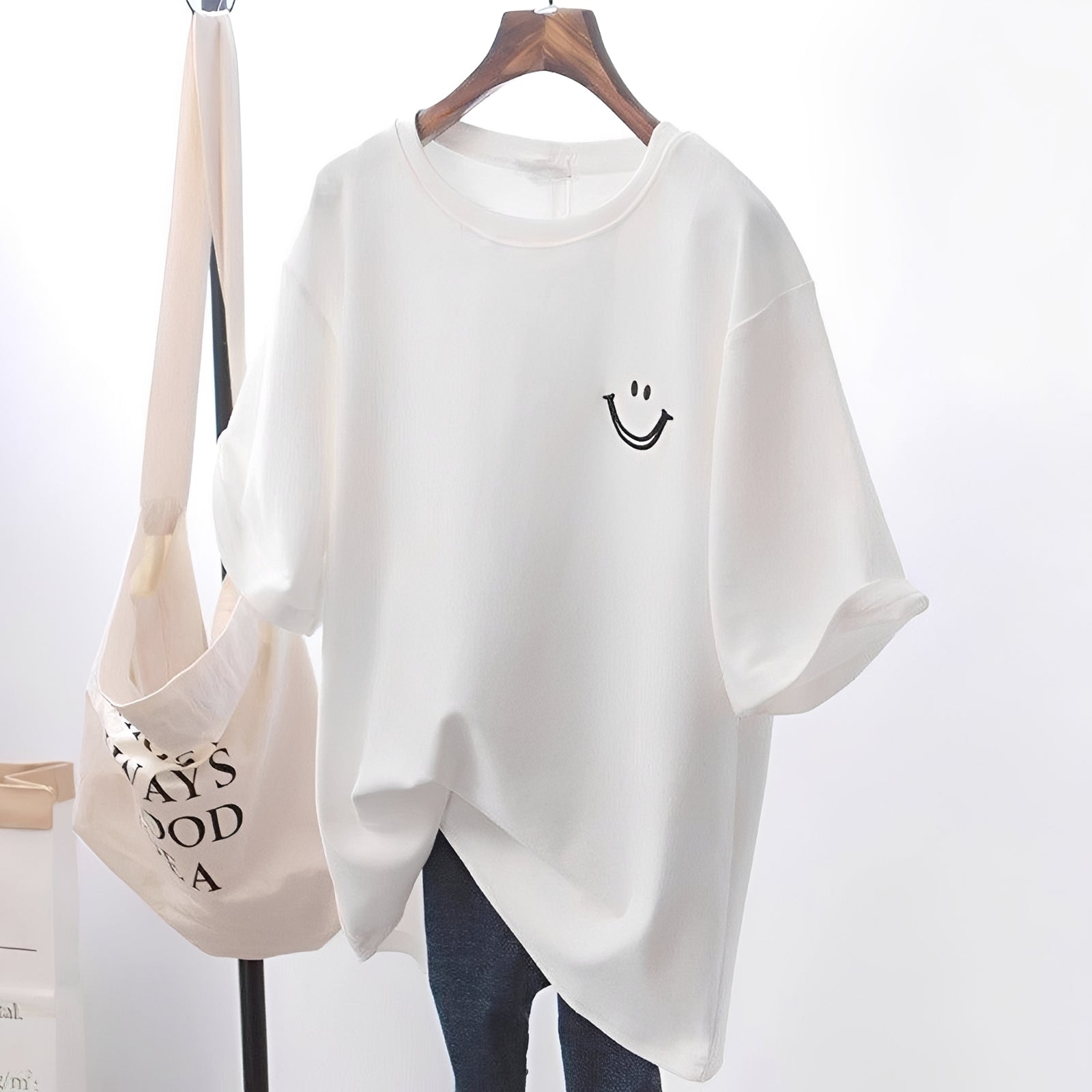 Selina - Modisches T-Shirt mit Aufdruck