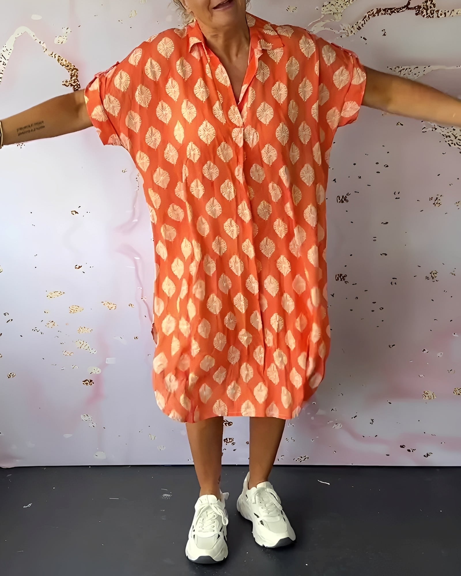 Kristina - elegantes, locker geschnittenes Kleid mit Revers für Damen