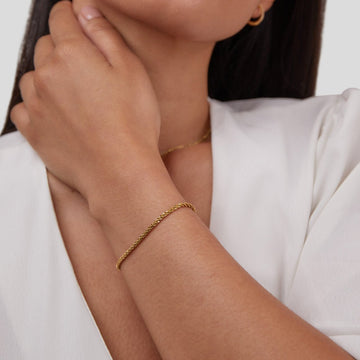 Kai – Stilvolles 18K Goldarmband
