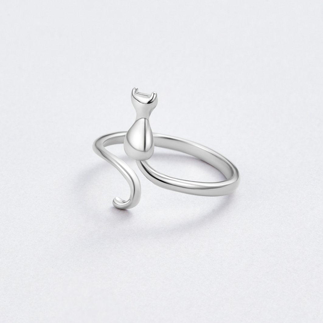 Mindy – Mystischer Katzenring in Silber