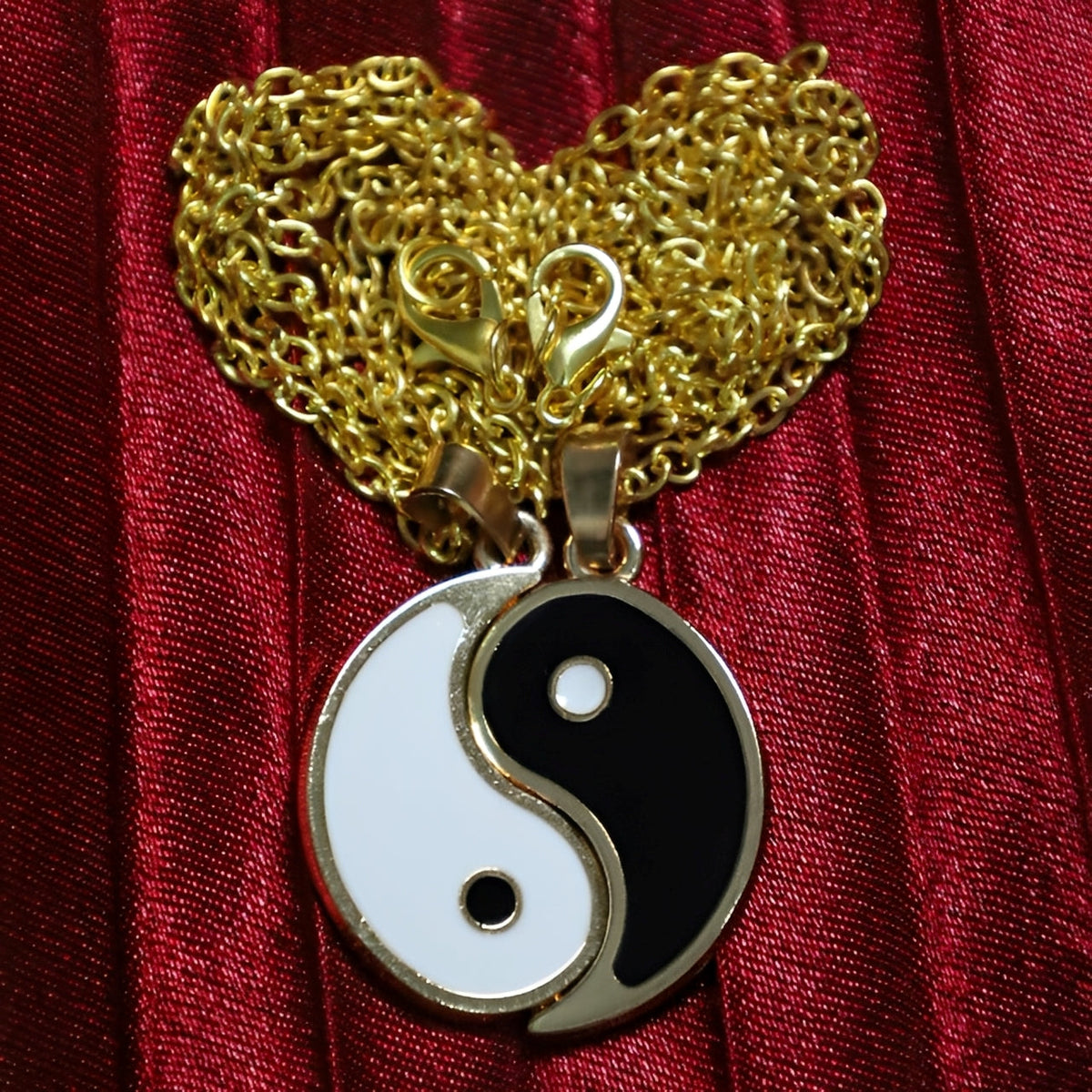 Tao – Getrennte Yin Yang-Halskette für Paare oder Freunde